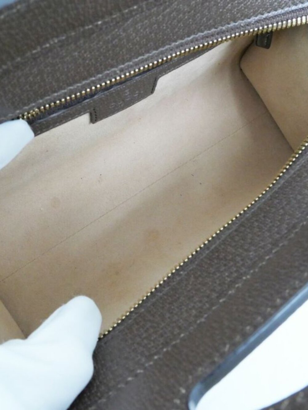 Gucci GG Supreme Offdia 2-Way Handbag - Picture 5 of 10